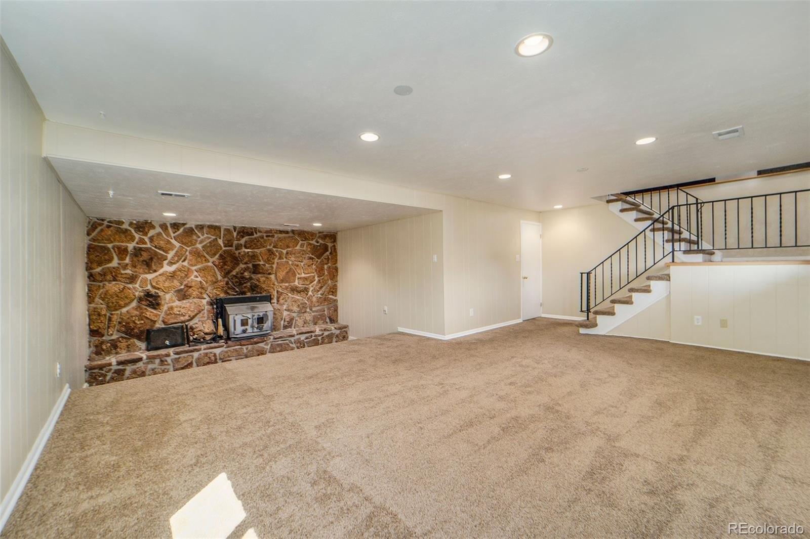 Pierson St, Arvada, CO 80004