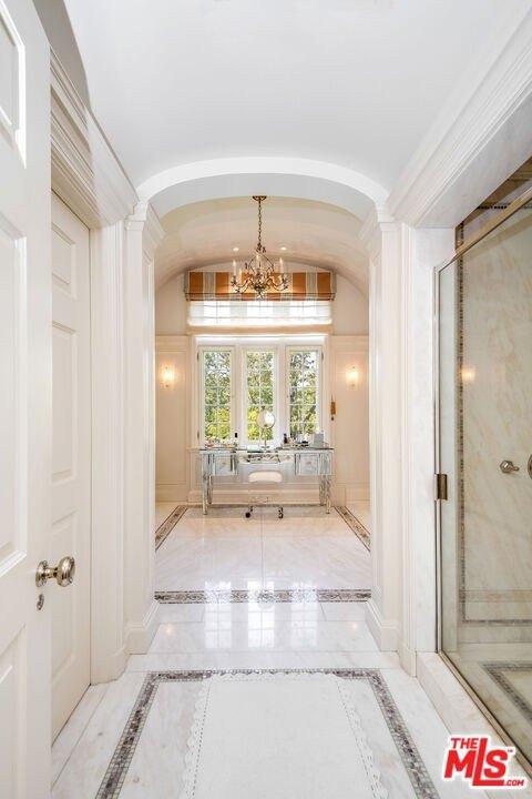 Strathmore Dr, Los Angeles, CA 90024