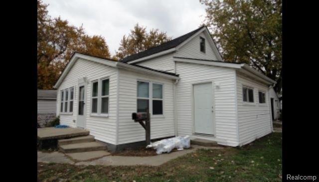 Rivard Ave, Warren, MI 48089