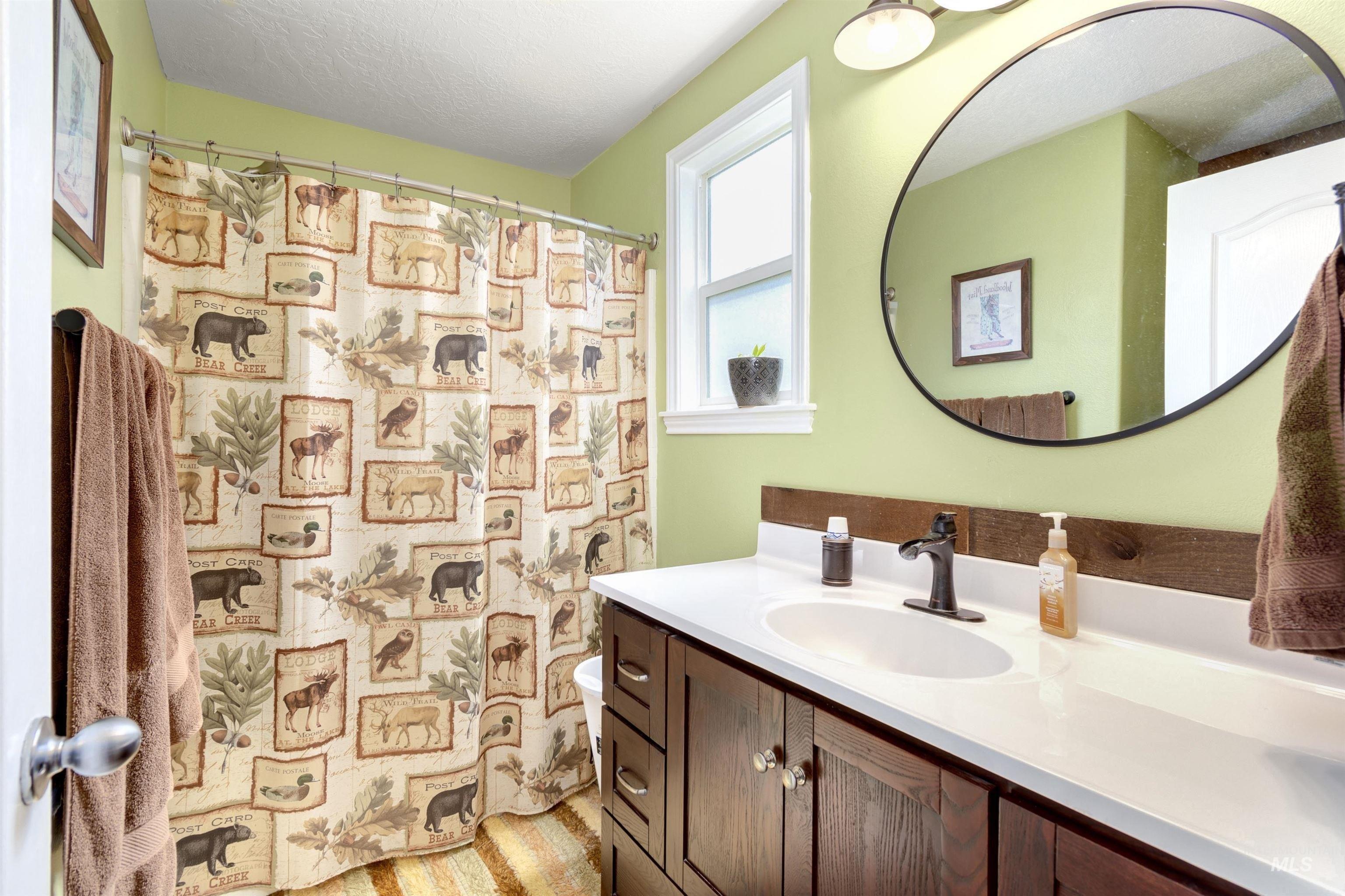 Worth Way, Caldwell, ID 83607