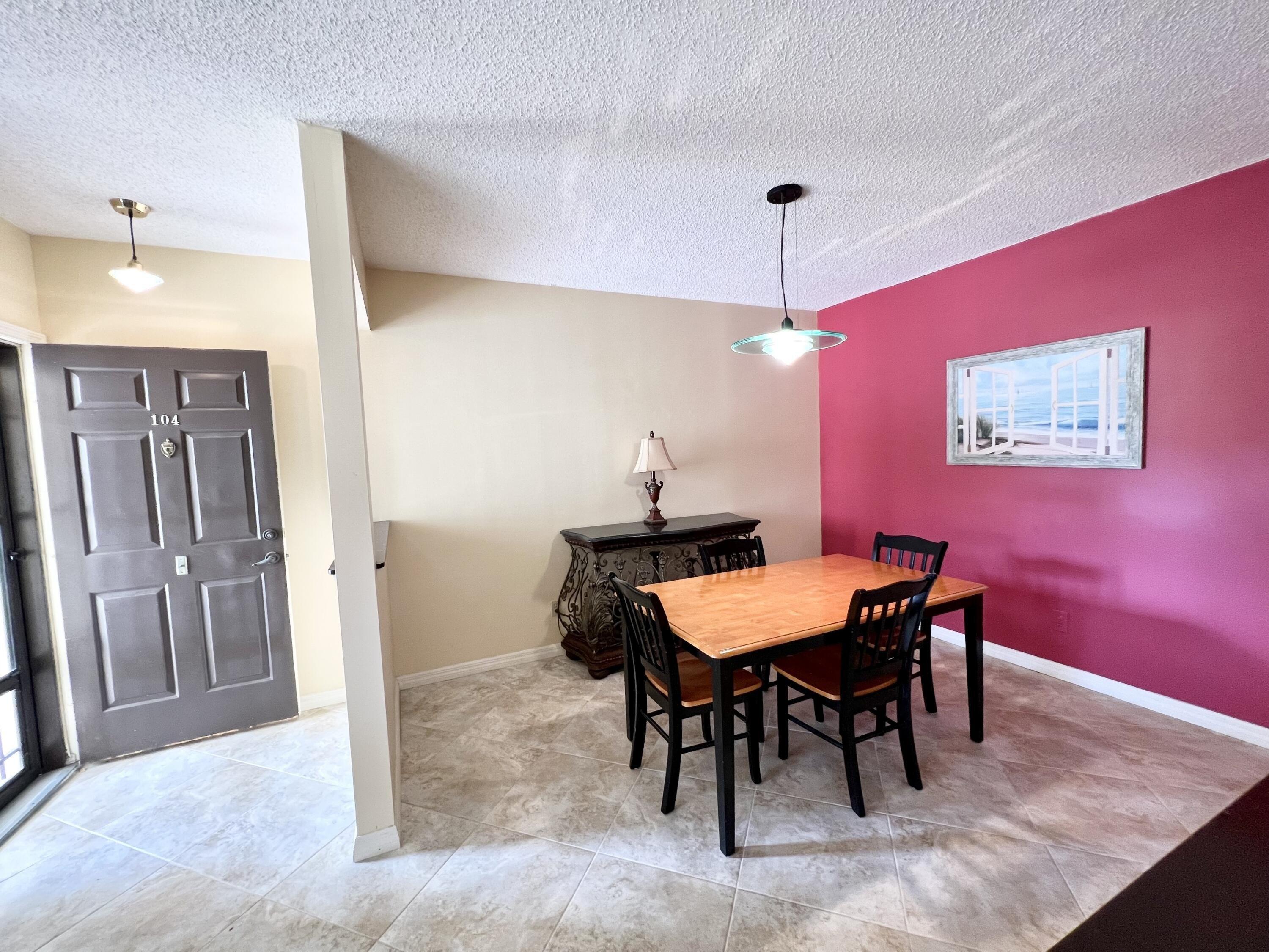 Se Four Winds Dr, Stuart, FL 34996