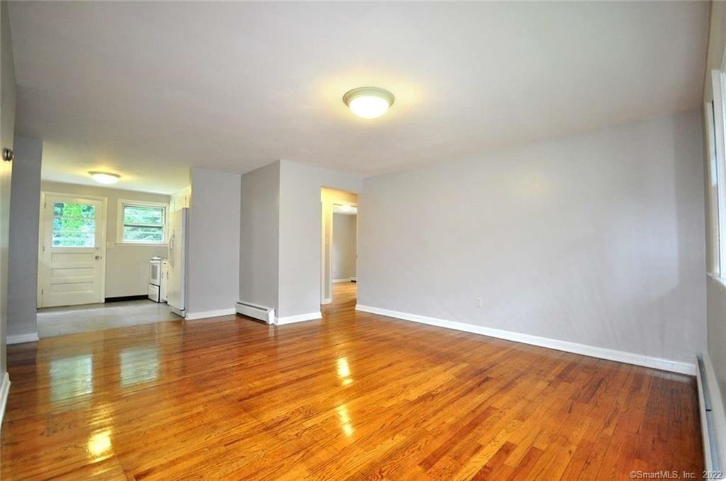New Britain Ave, Unionville, CT 06085