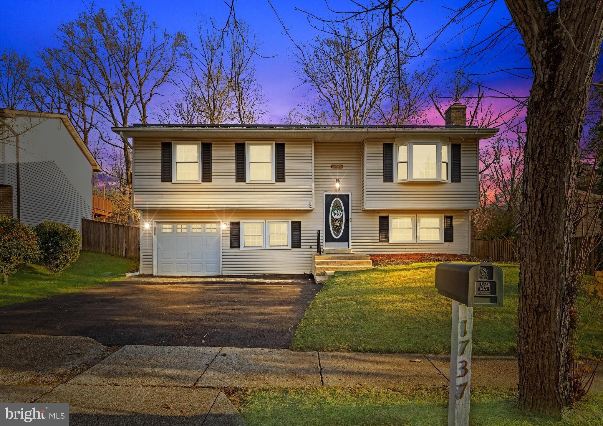 Linkwood Ln, Crofton, MD 21114
