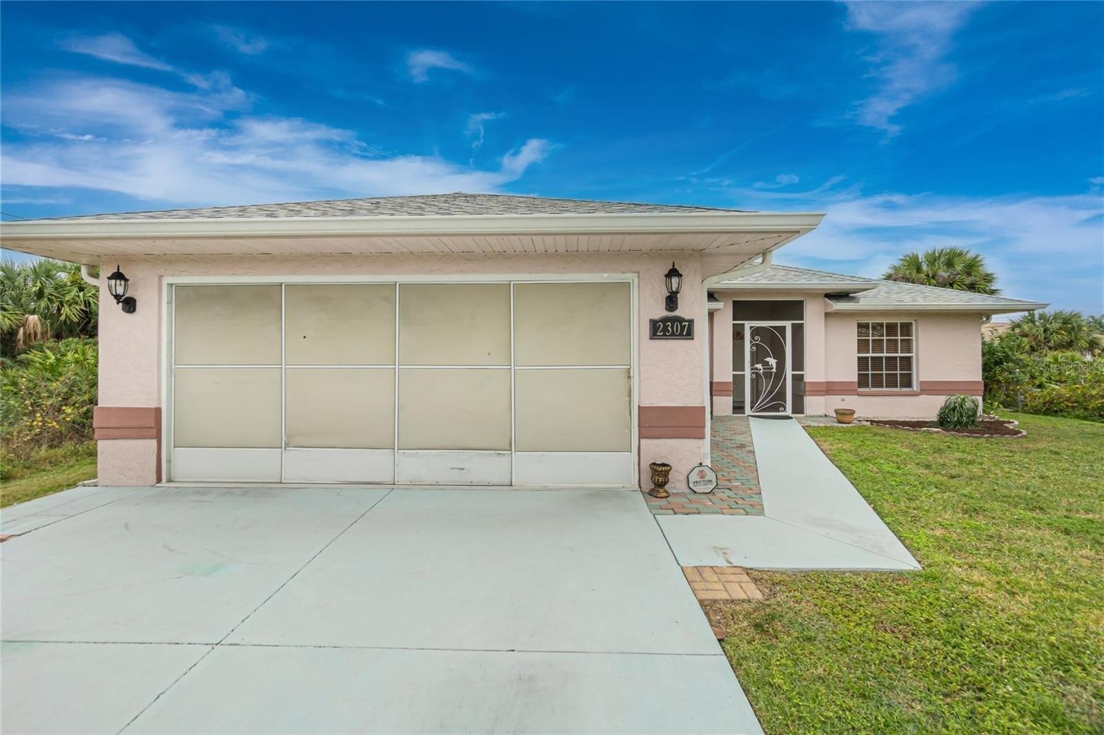 W 1st St, Riviera Beach, FL 33404