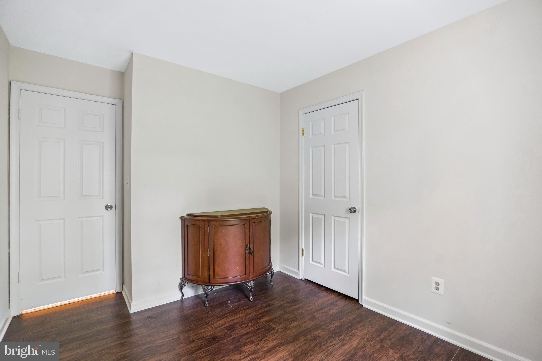 Roop Rd, Mount Airy, MD 21771