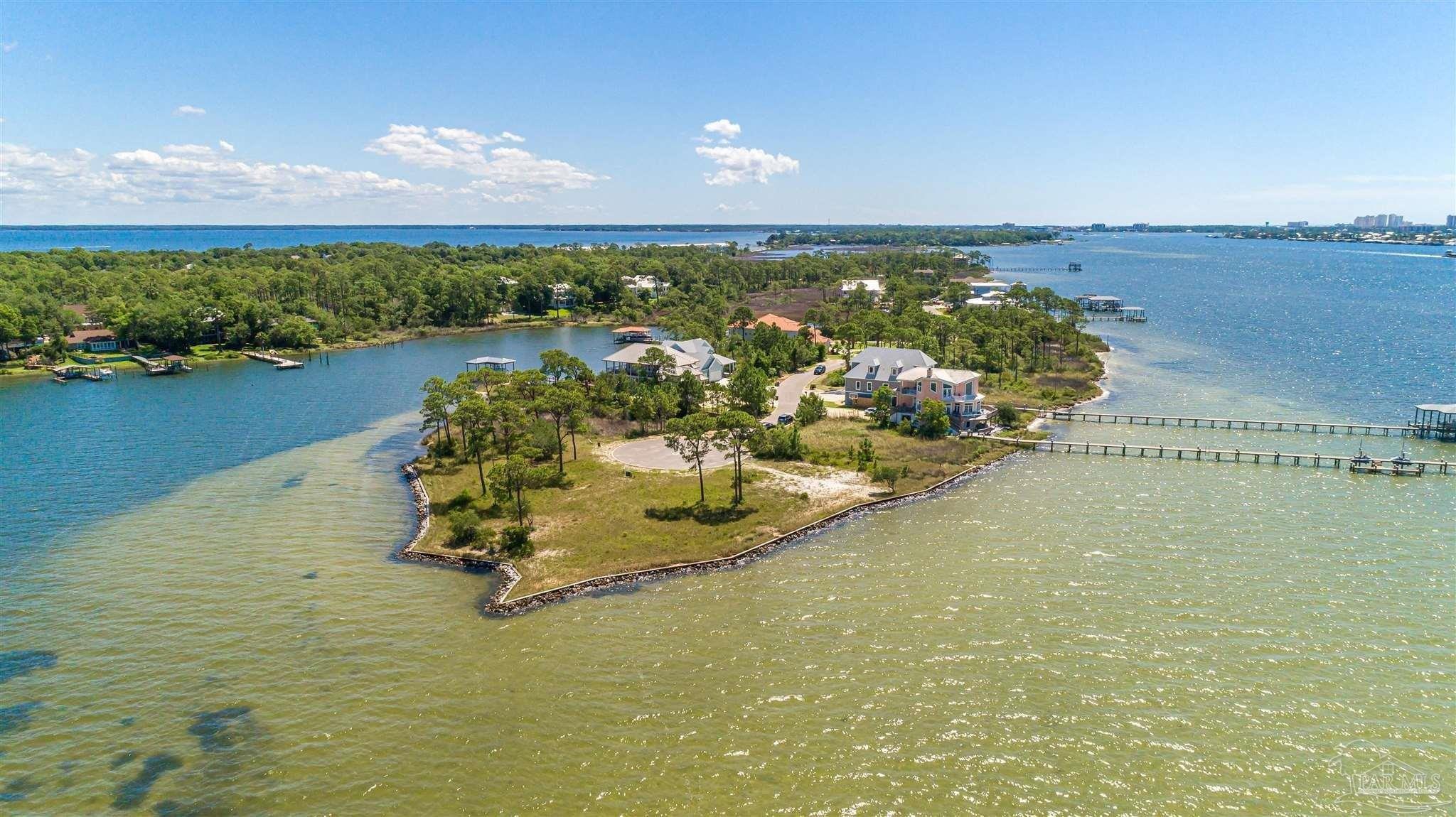Sandview Dr, Pensacola, FL 32507