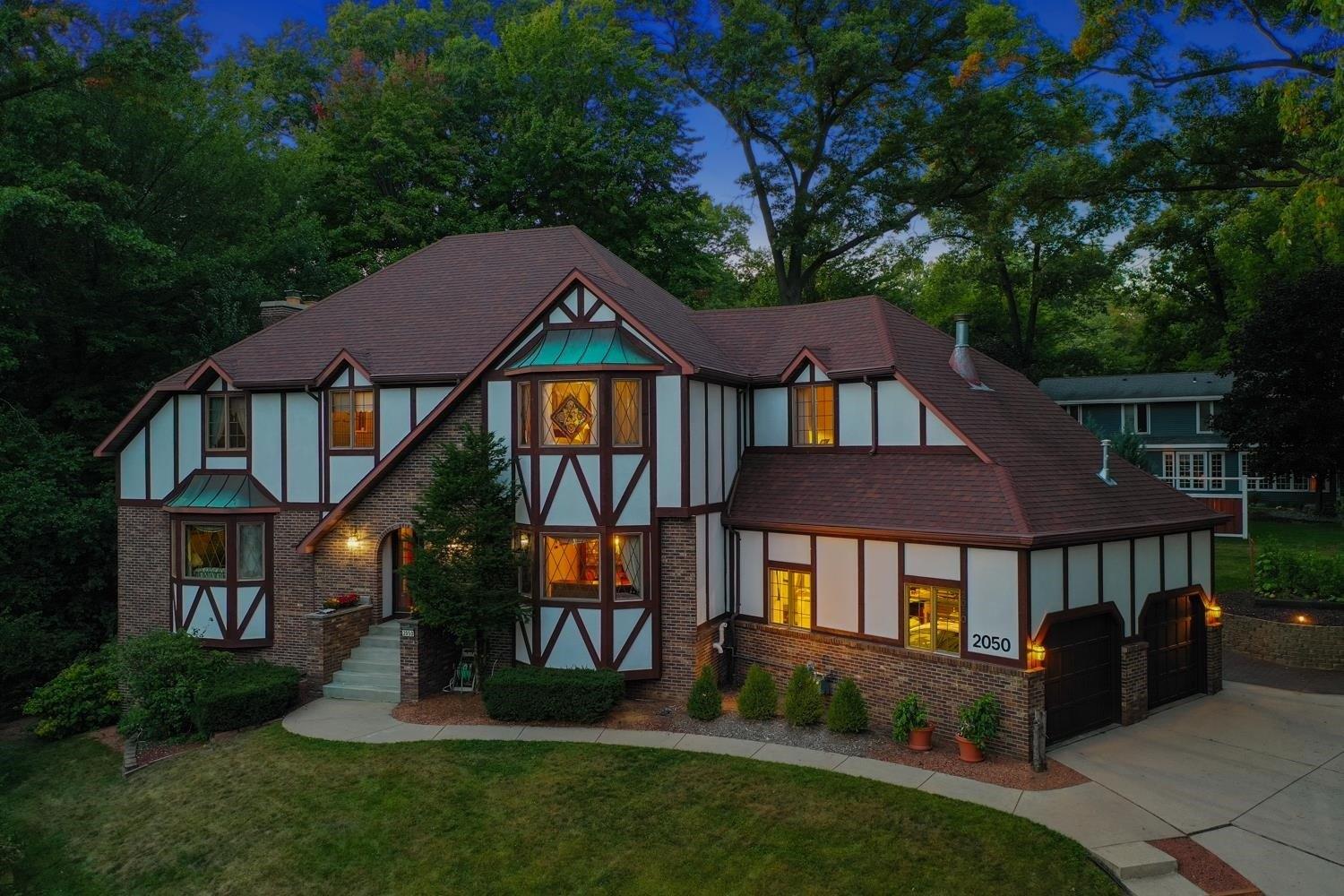Wintergreen Ct, Green Bay, WI 54304