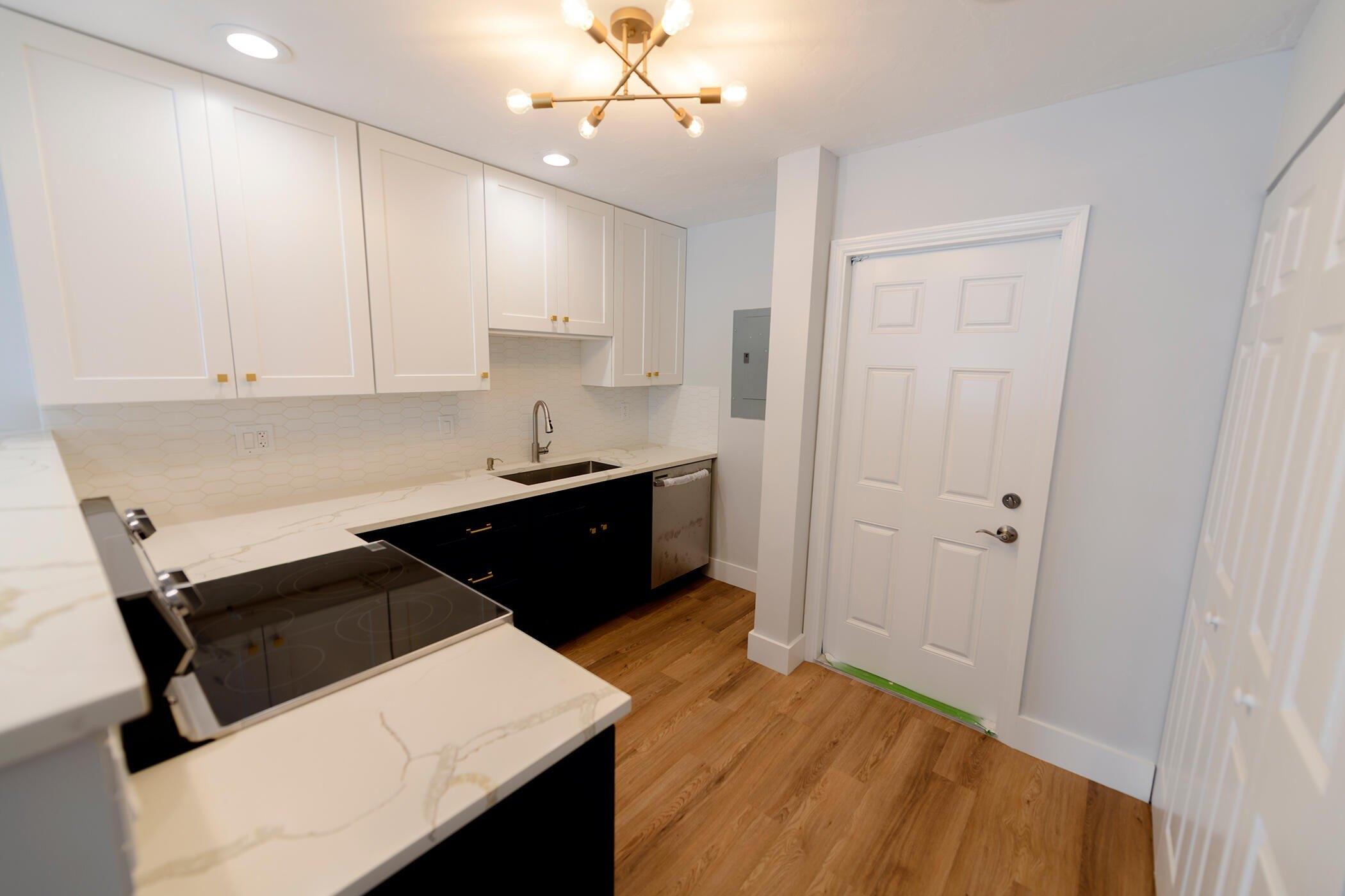 Windsor Dr, North Palm Beach, FL 33408
