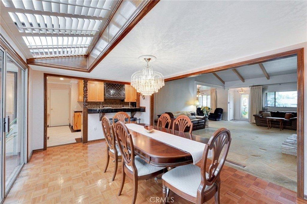 Genesta Ave, Northridge, CA 91325