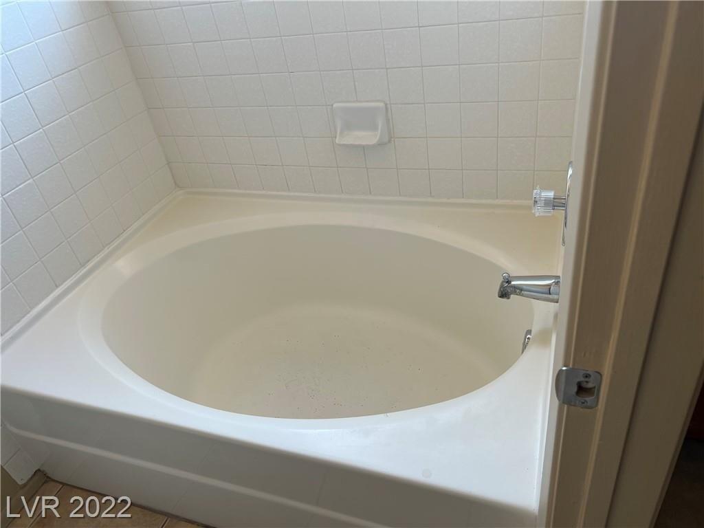 Tidwell Ln, Henderson, NV 89074