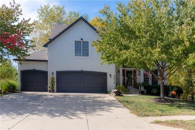 Aminda St, Shawnee, KS 66226