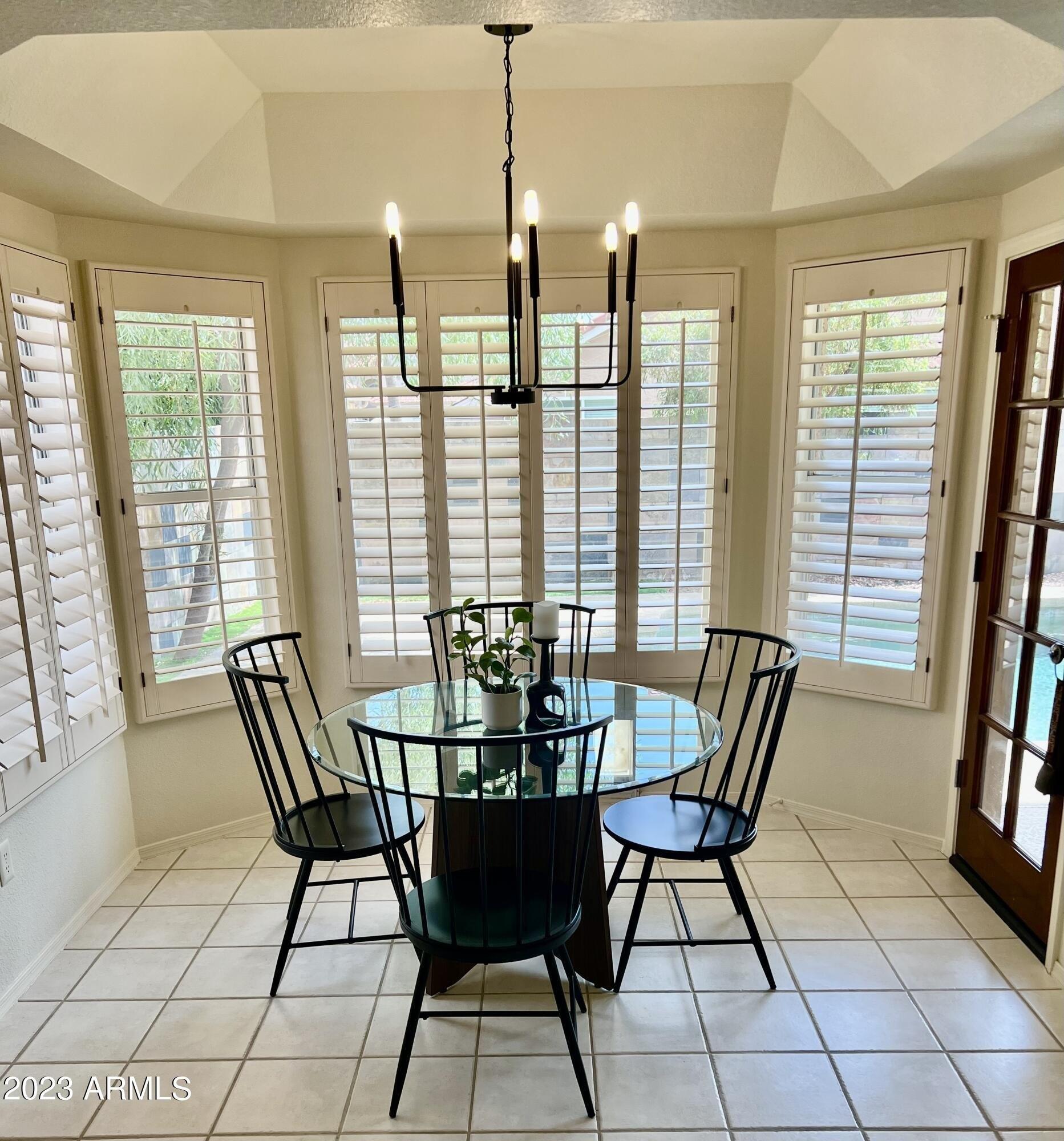 E Glenhaven Dr, Phoenix, AZ 85048