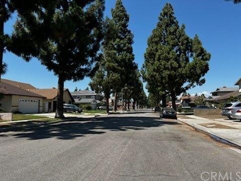 Stowers Ave, Cerritos, CA 90703