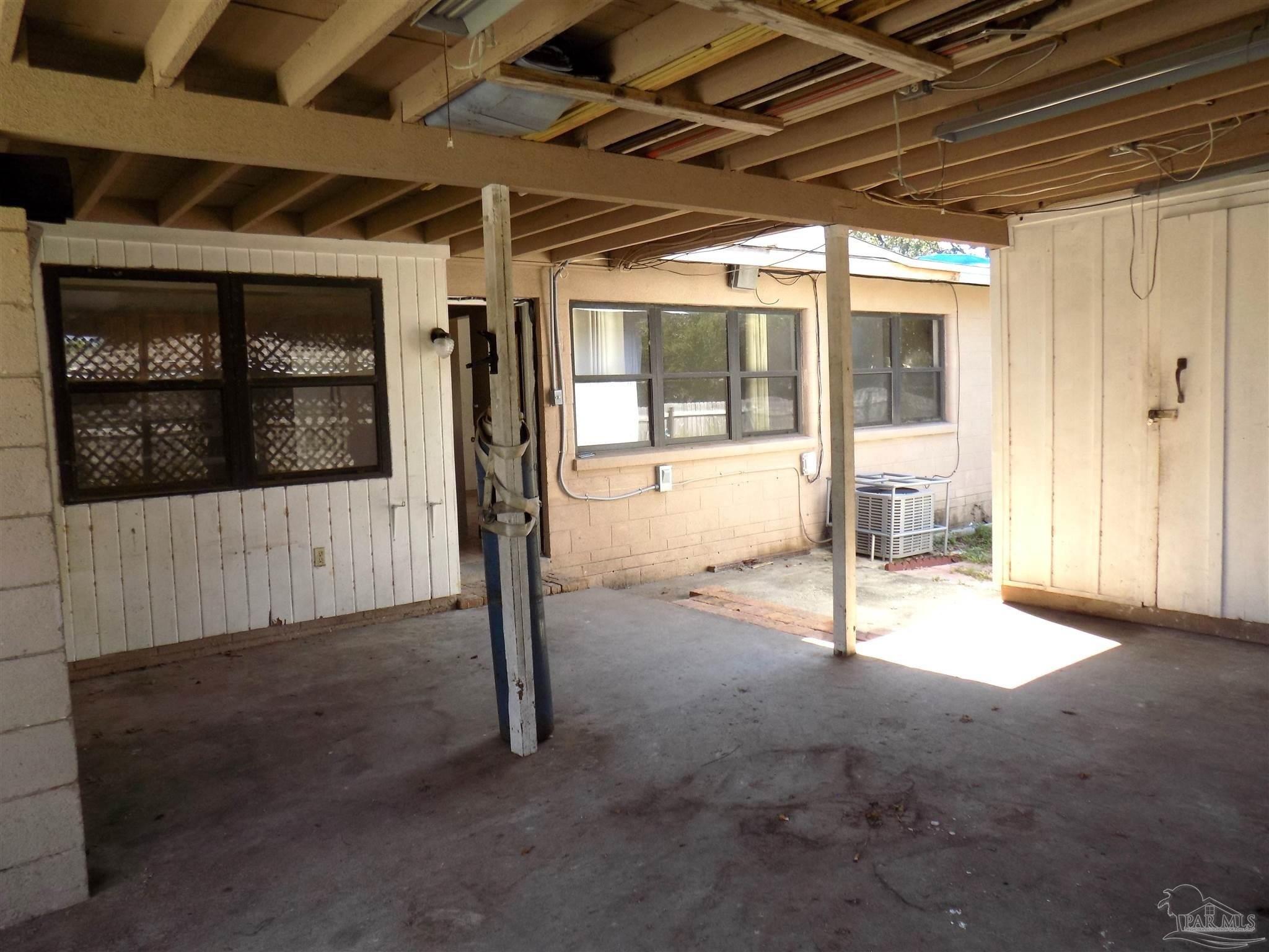 Alexandria Dr, Pensacola, FL 32505