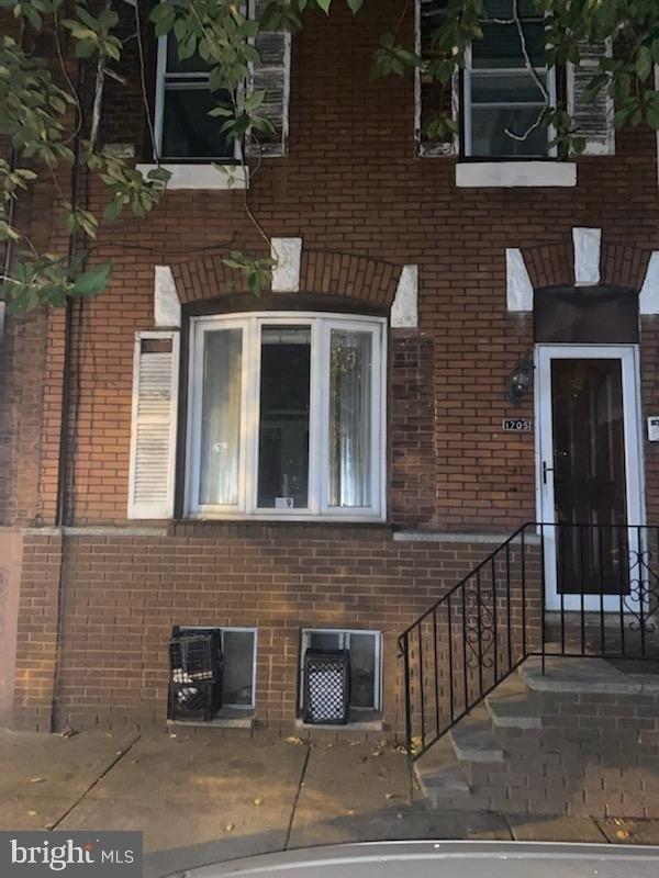 S 24th St, Philadelphia, PA 19145