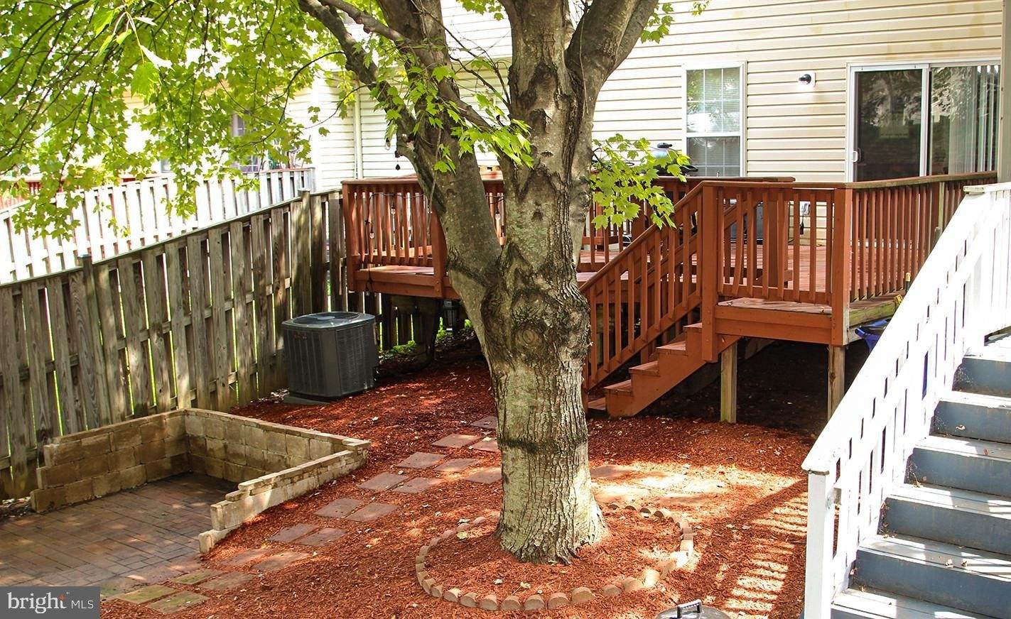 Oakhurst Dr, Columbia, MD 21046