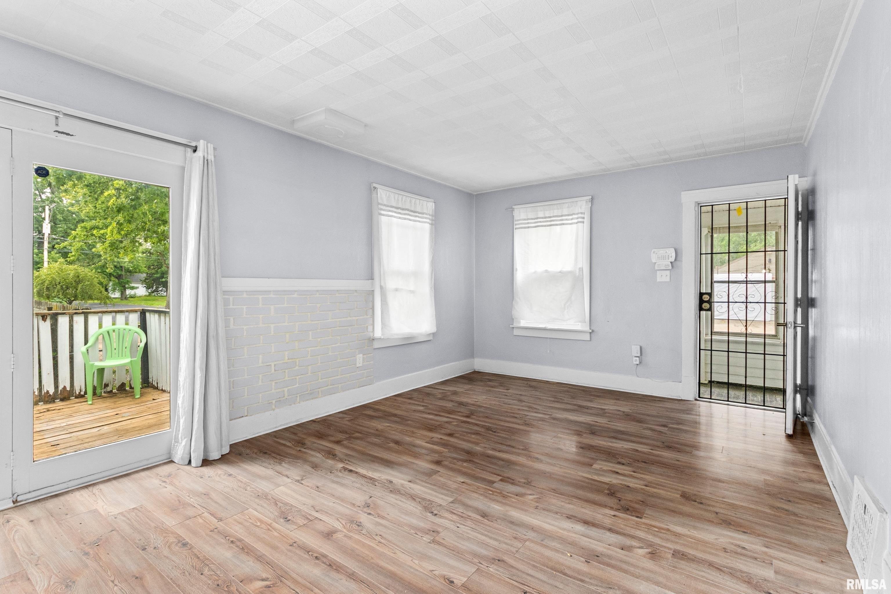 N Ellis St, Peoria, IL 61604