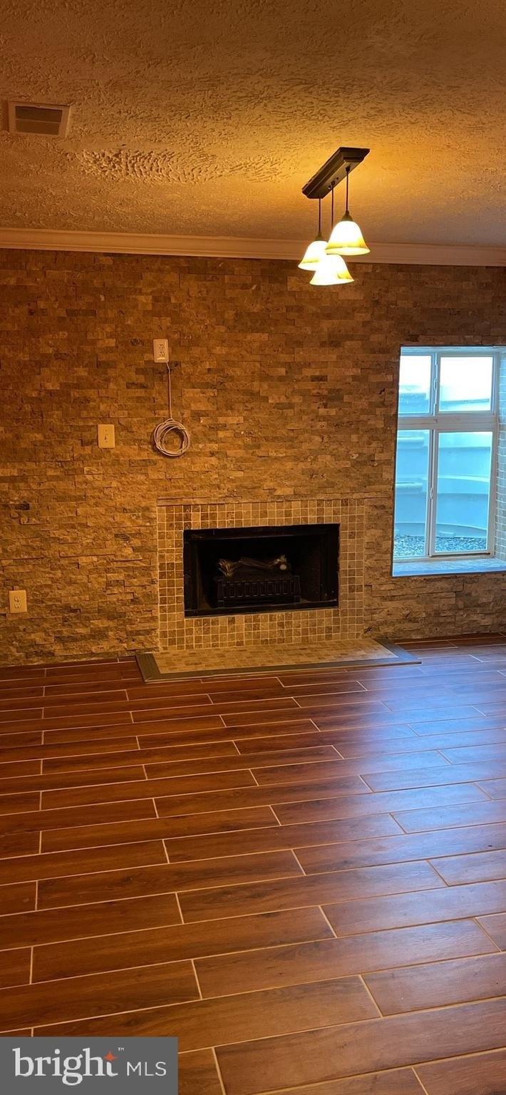 Jousters Way, Woodbridge, VA 22192