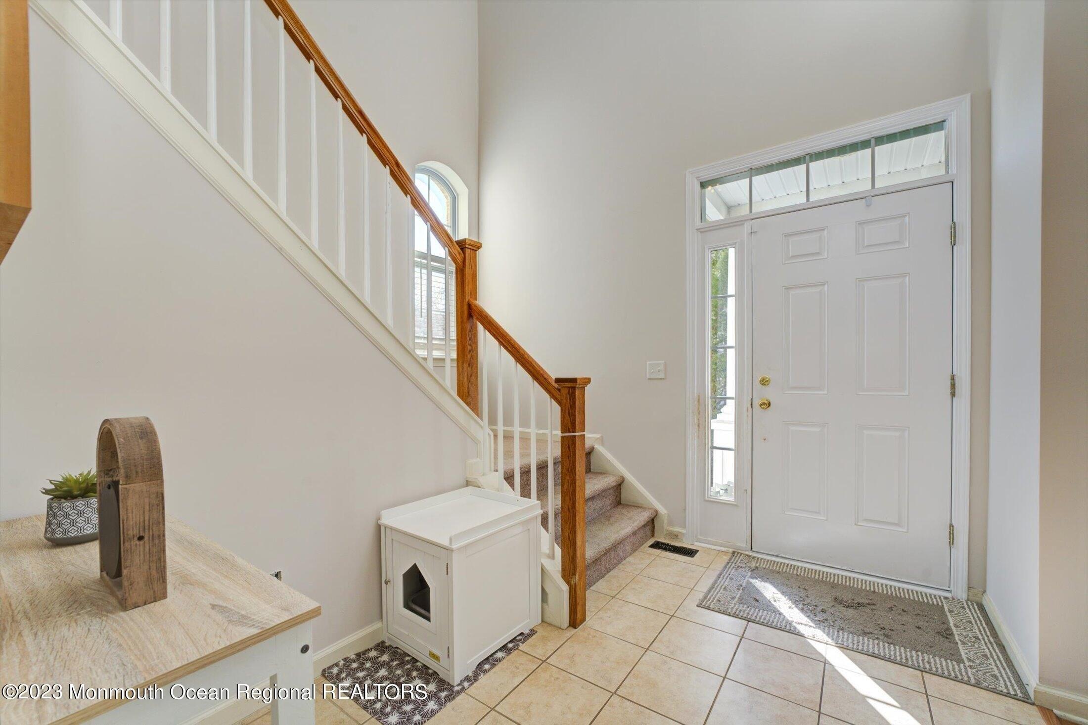 Hawthorne Ln, Barnegat, NJ 08005