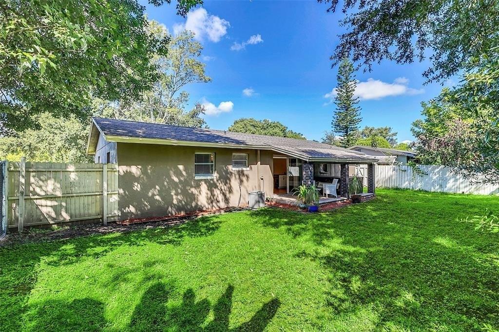 Messina Ave, Orlando, FL 32811