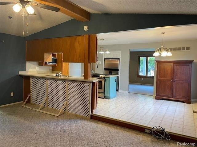 Gloria Dr, Canton, MI 48187