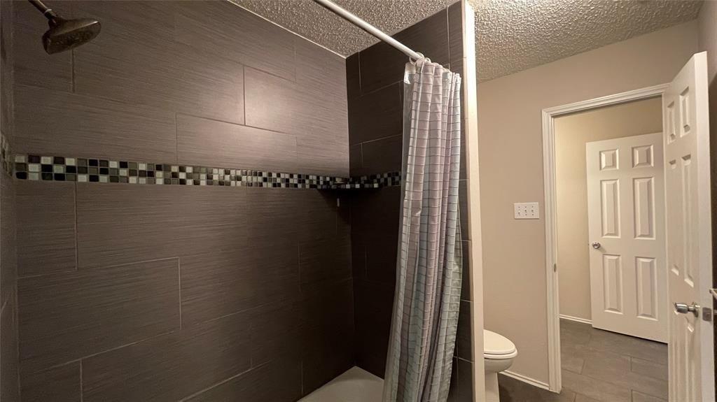 E Grubb Dr, Mesquite, TX 75149