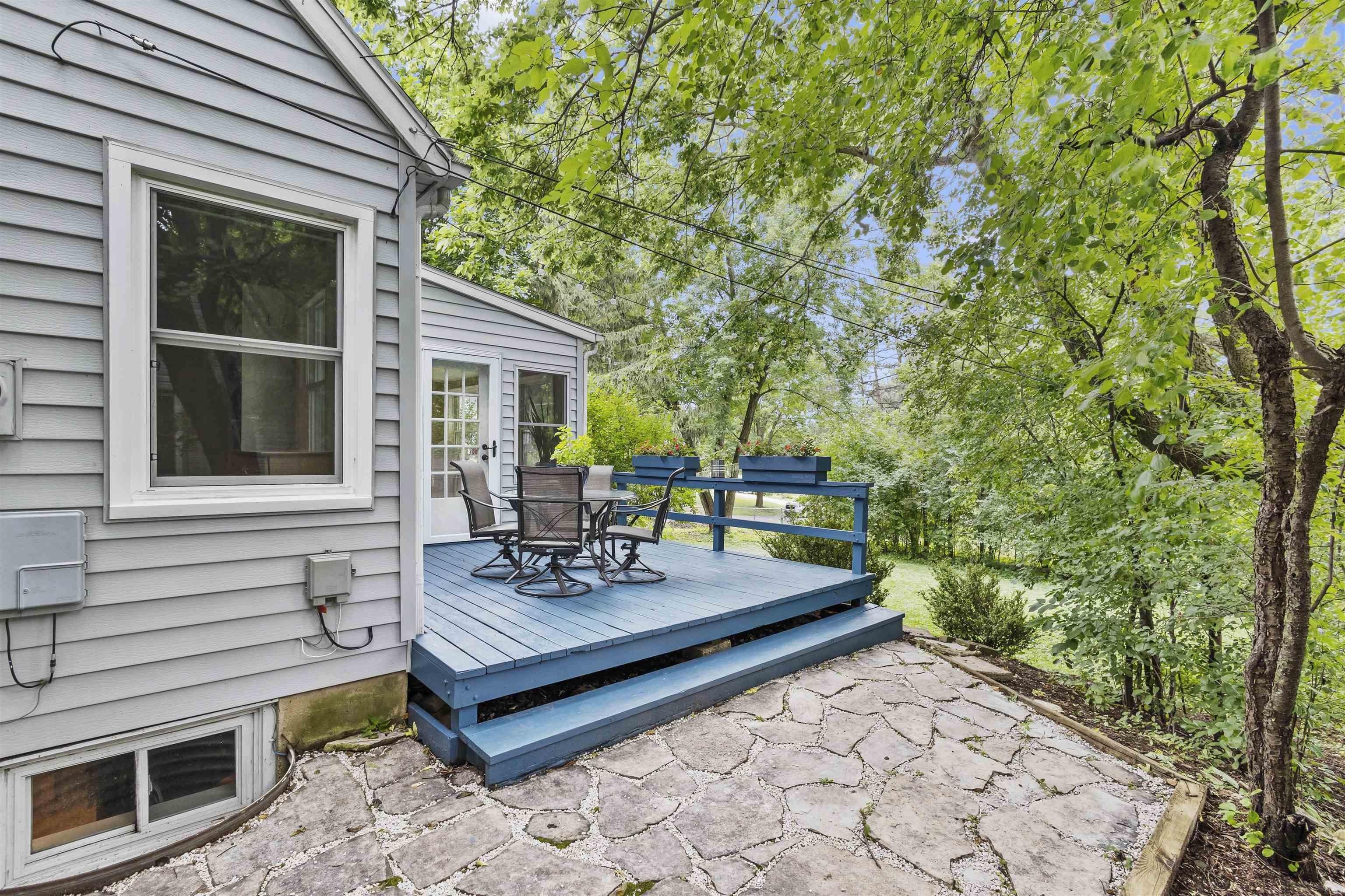 Falles Ct, Madison, WI 53705