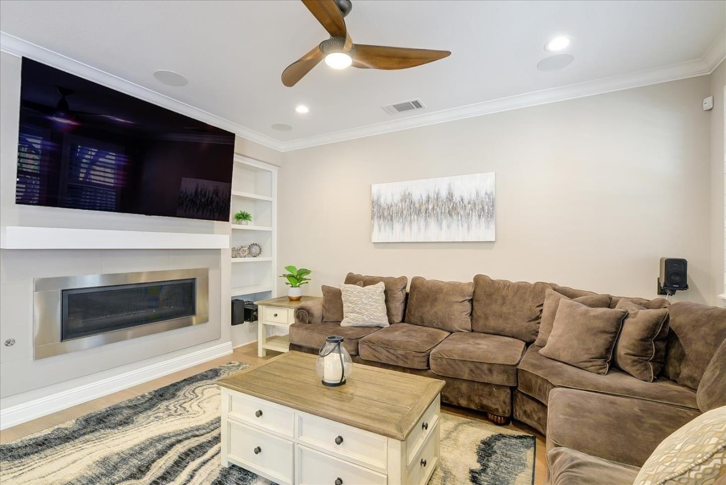 Calle Del Rey, Morgan Hill, CA 95037