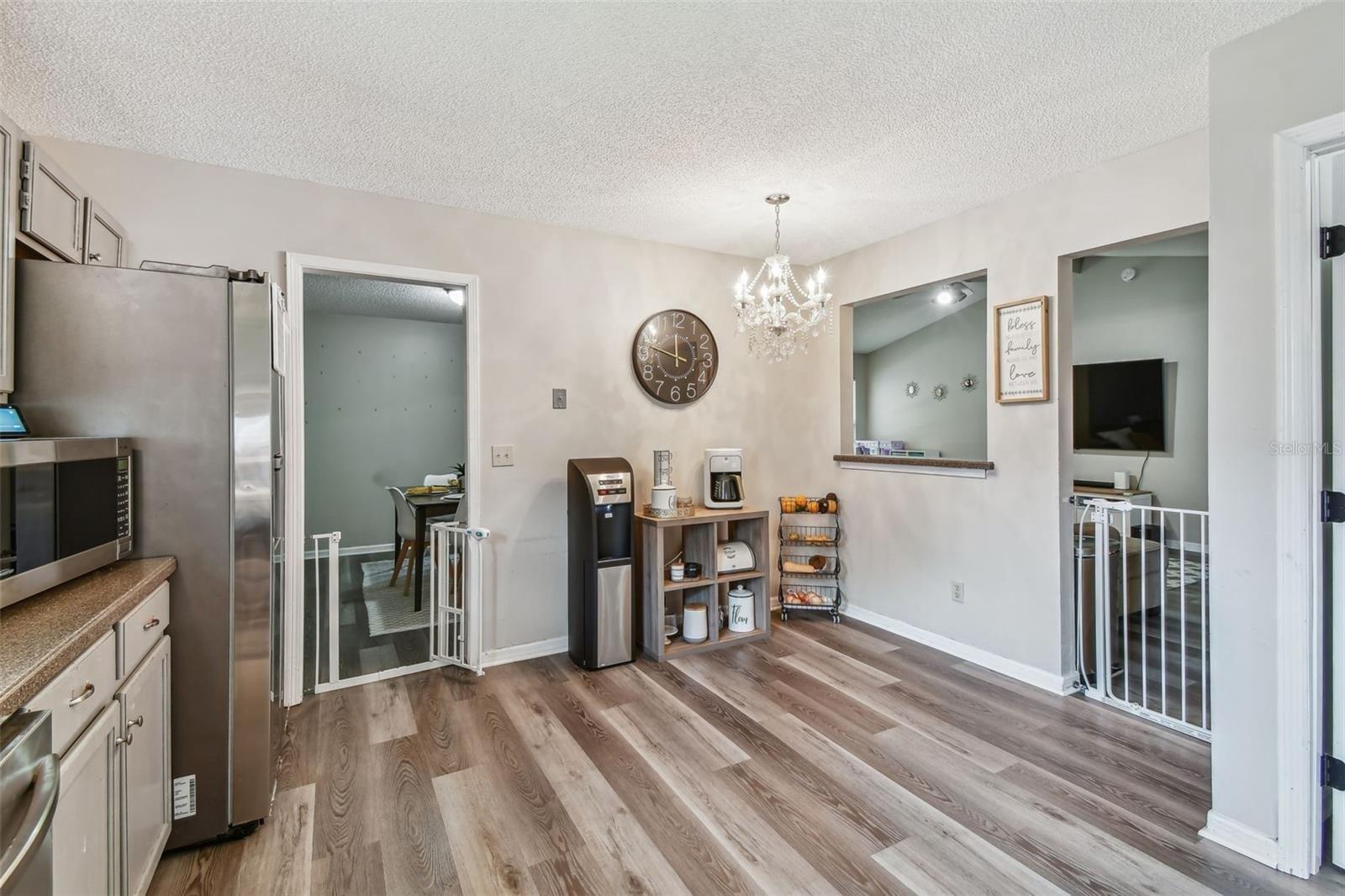 Three Creeks Blvd, Jacksonville, FL 32220