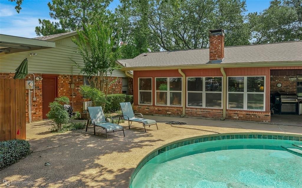 Wesley Cir, Bossier City, LA 71111