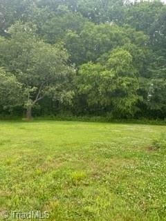 Elberon Ct, Mocksville, NC 27028