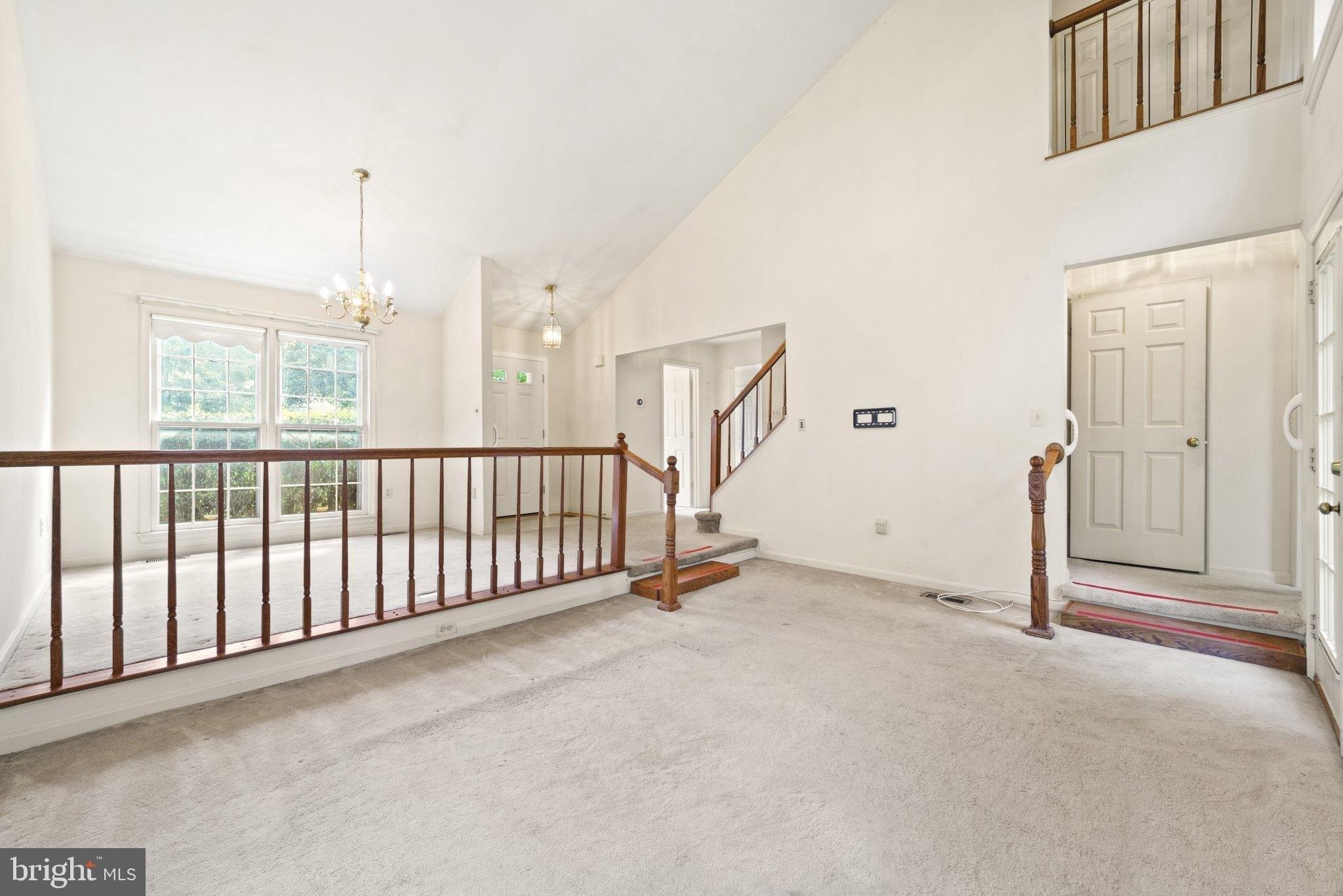 Clifforest Dr, Springfield, VA 22153