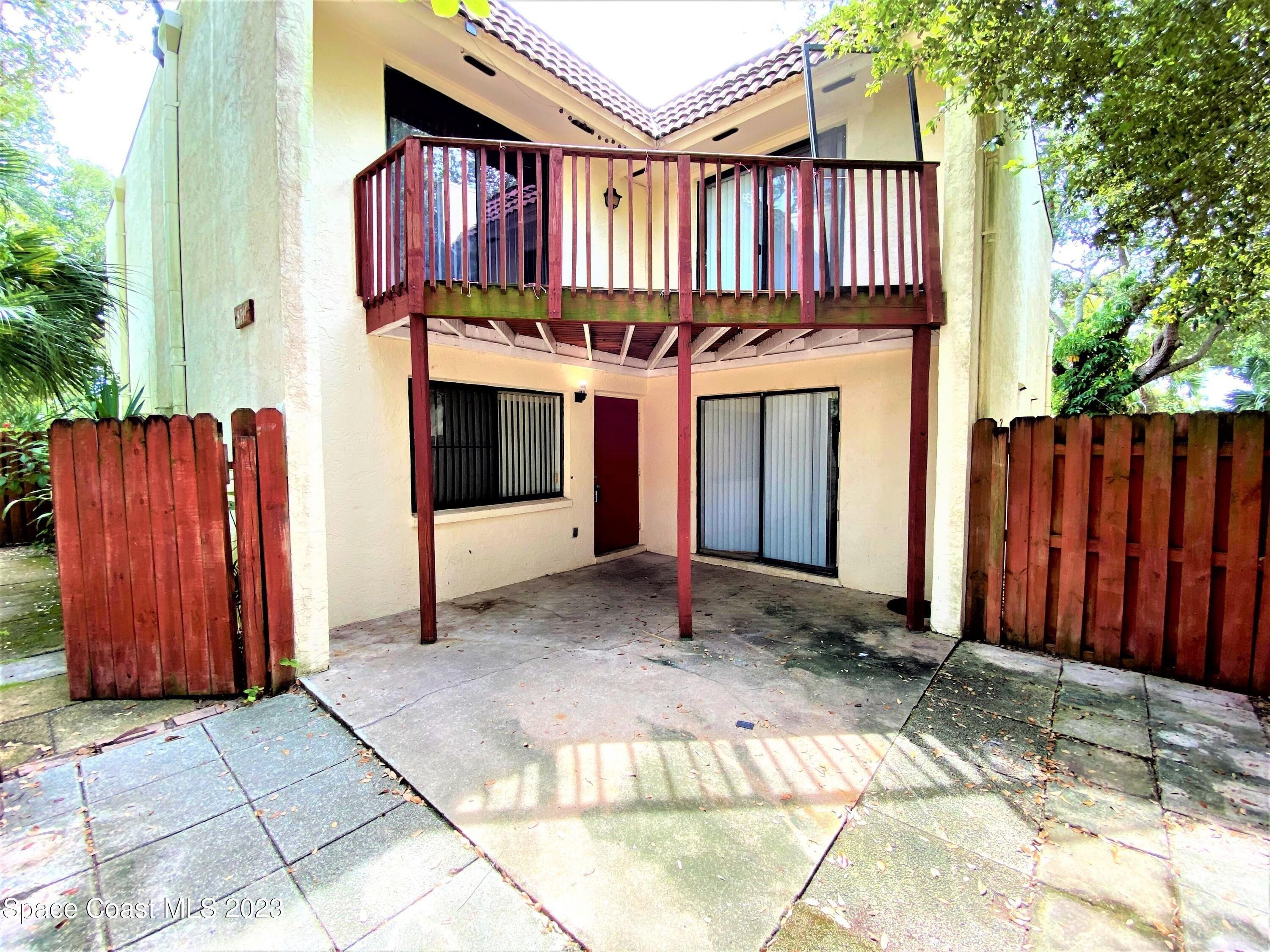 Riverview Dr, Madera, CA 93637