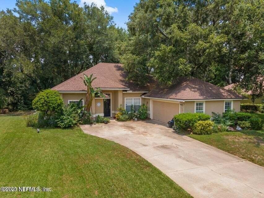Beatrix Dr, Jacksonville, FL 32226