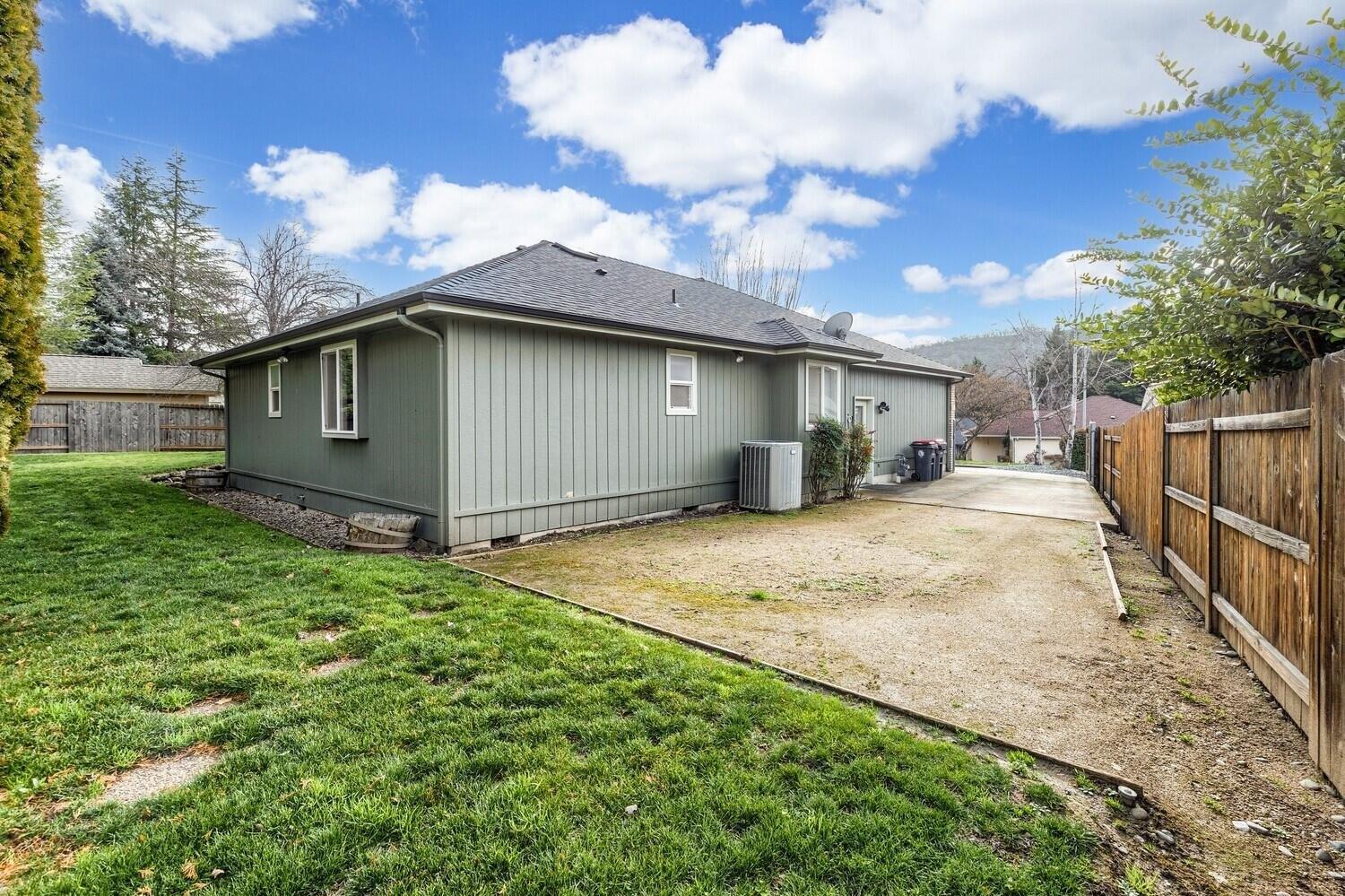Spyglass Ct, Medford, OR 97504