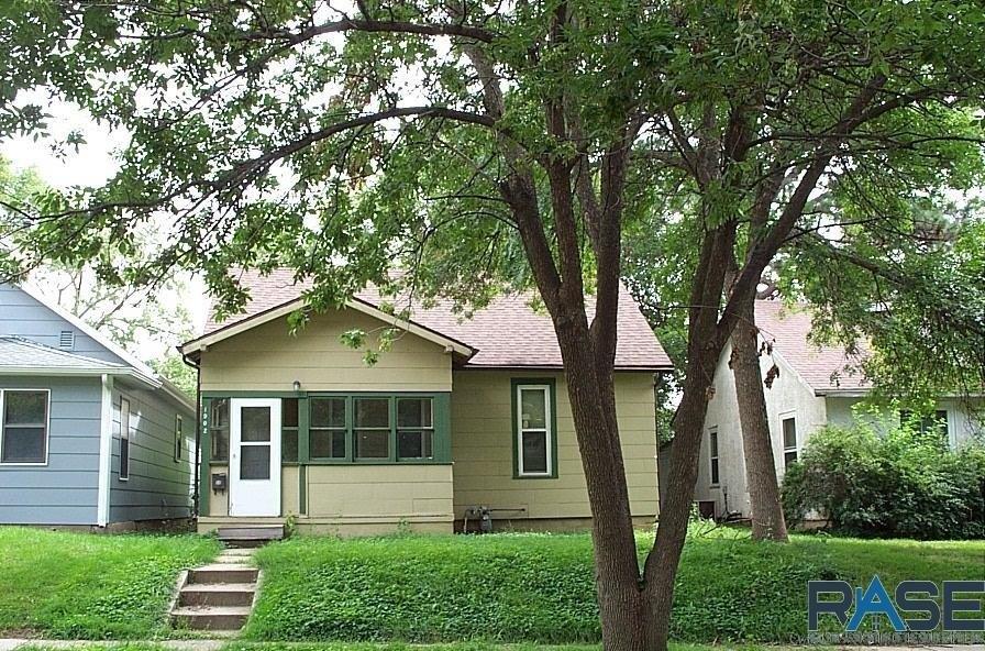 S Spring Ave, Sioux Falls, SD 57105