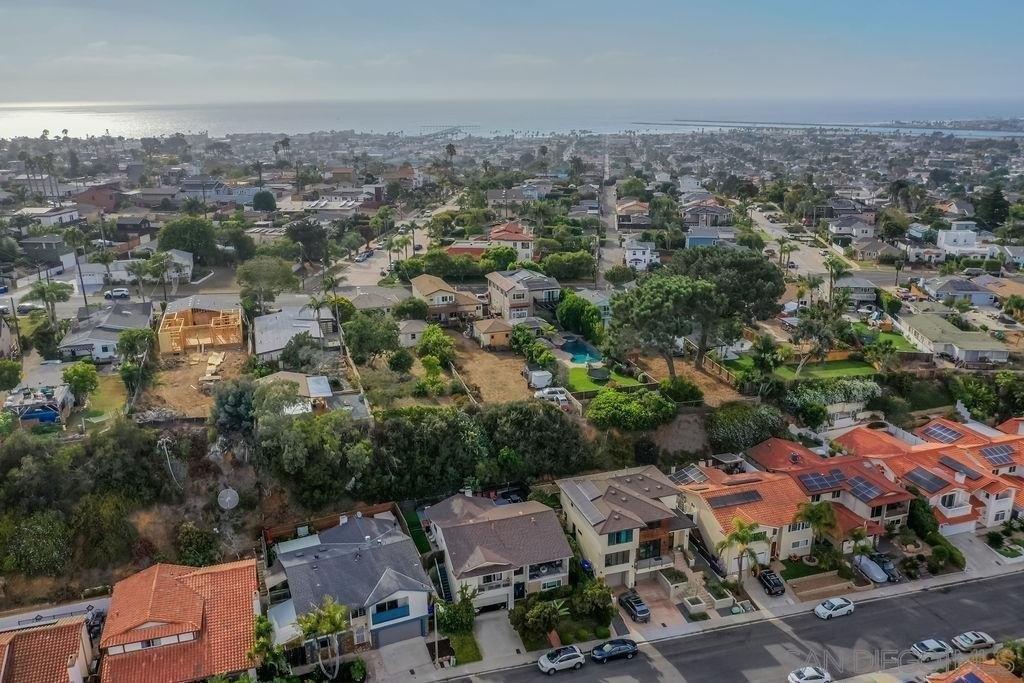 Mendocino Blvd, San Diego, CA 92107
