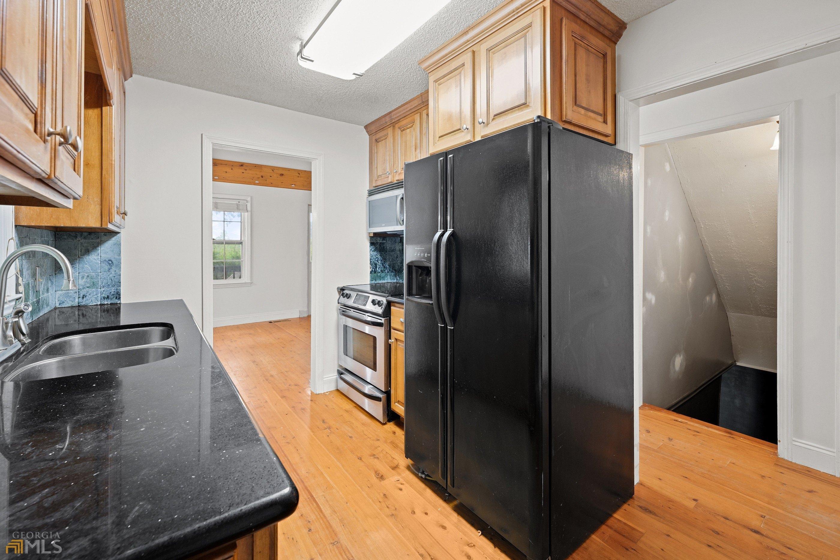 Grove Level Dr, Commerce, GA 30529