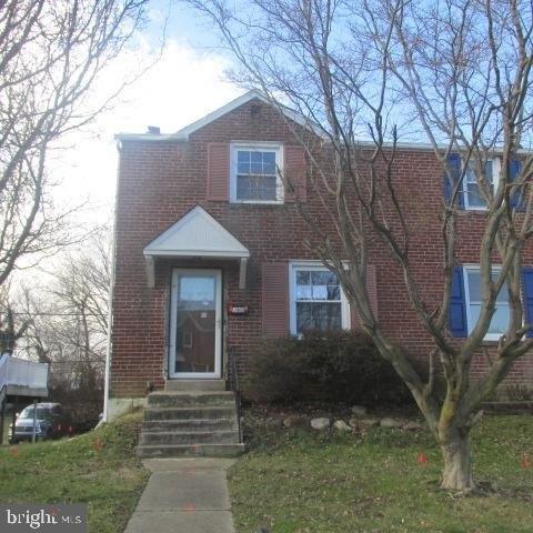 Cedar Ave, Holmes, PA 19043