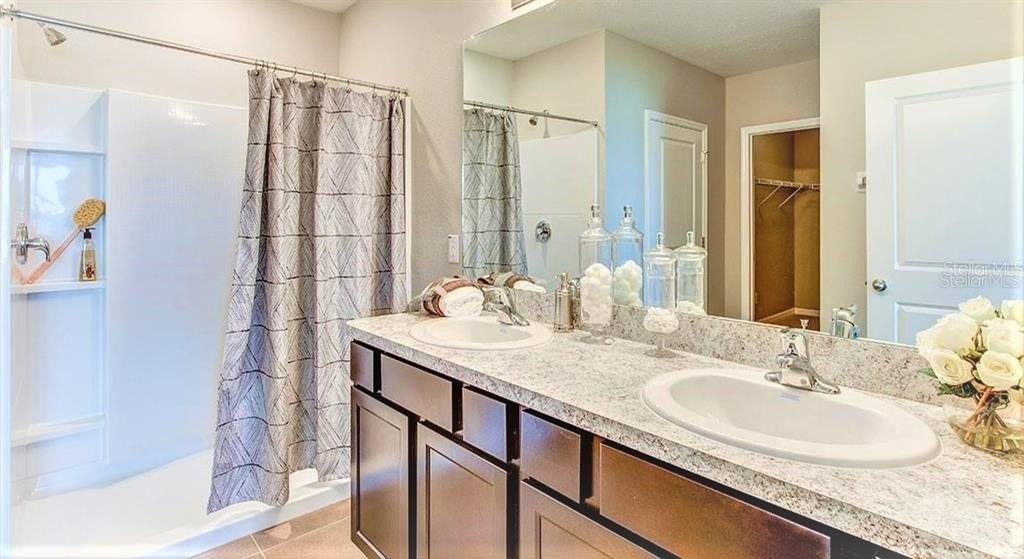 Watolla Dr, Thonotosassa, FL 33592