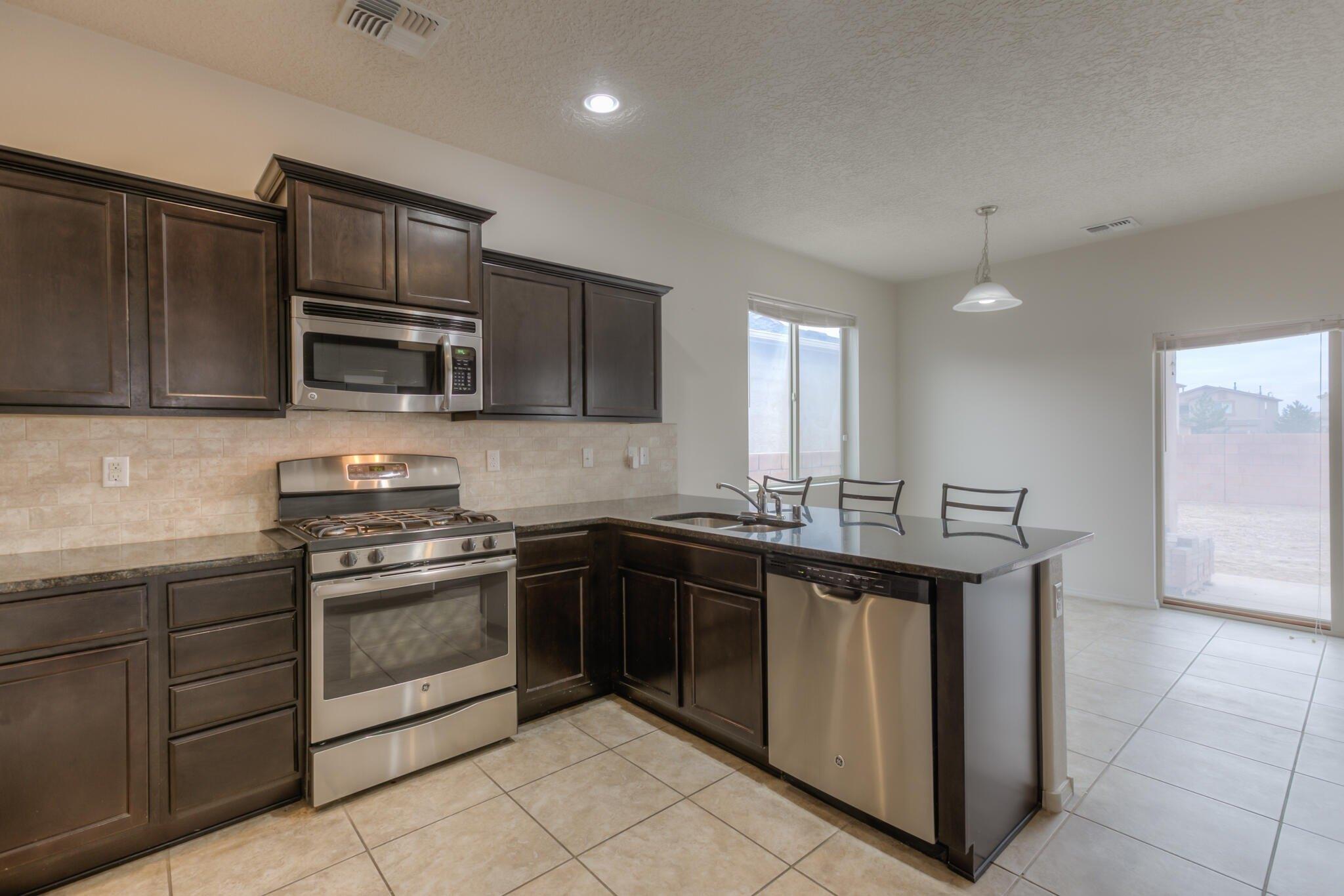 Kayser Mill Rd Nw, Albuquerque, NM 87114