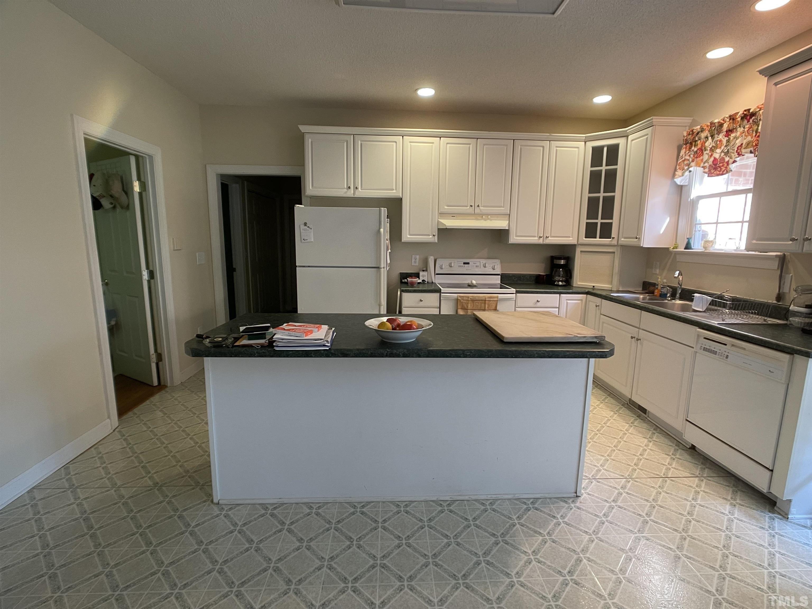 Traders Trl, Wake Forest, NC 27587