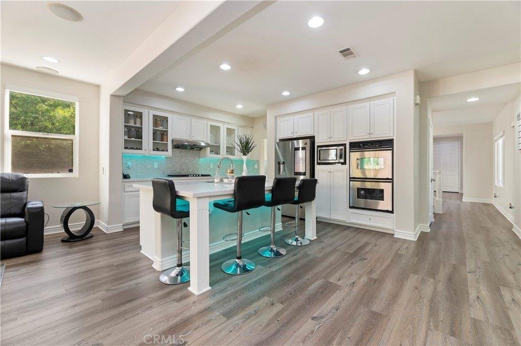 Iris Ct, Corona, CA 92883