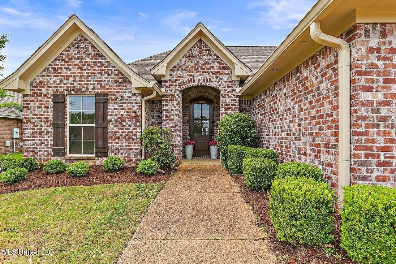 Clearview Dr E, Madison, MS 39110
