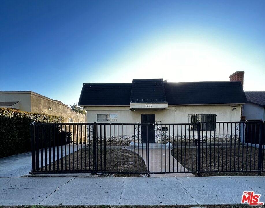 N Formosa Ave, Los Angeles, CA 90036