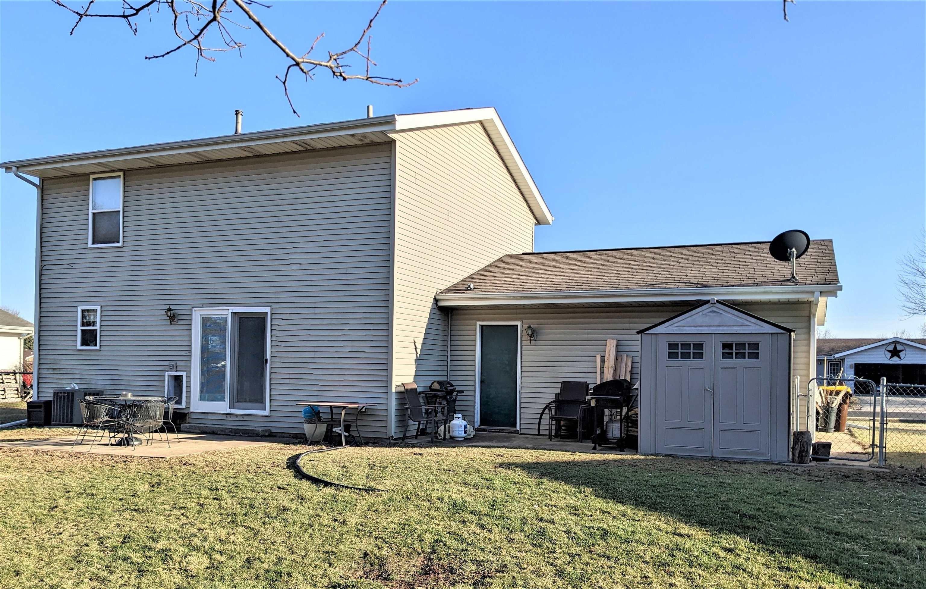 Prairie Moon Dr, Davis Junction, IL 61020