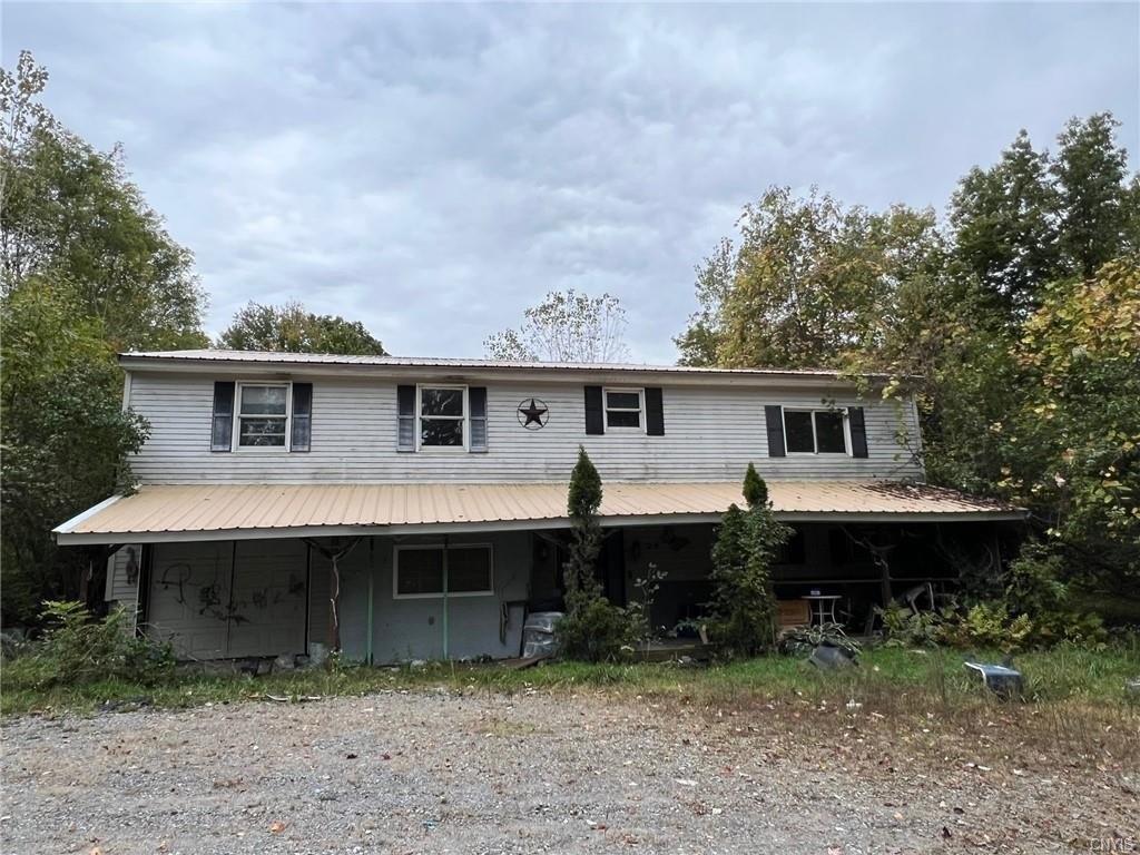 Crescent Ln, Fulton, NY 13069