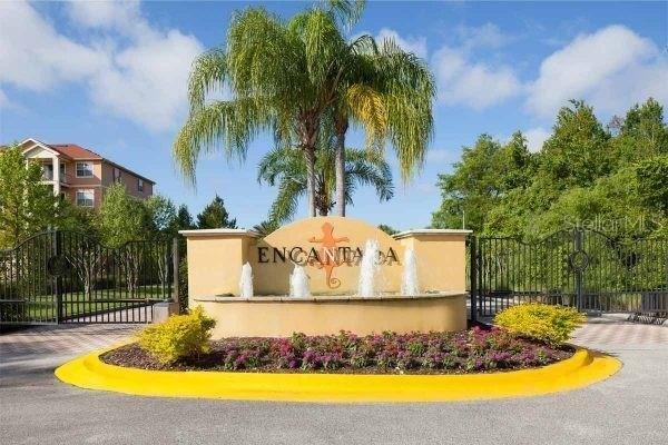 Yellow Lantana Ln, Kissimmee, FL 34747