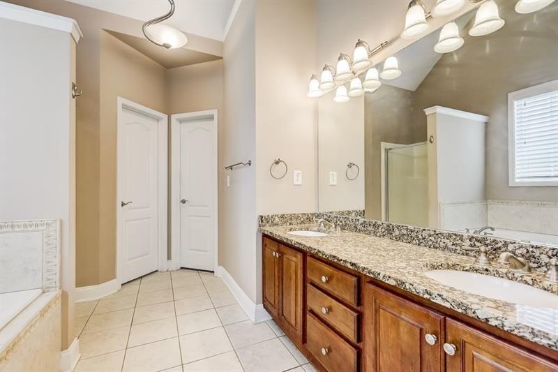 Carmell Ct, Mcdonough, GA 30252