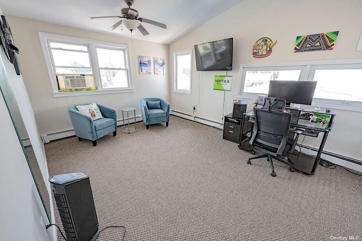 Duckpond Dr S, Wantagh, NY 11793